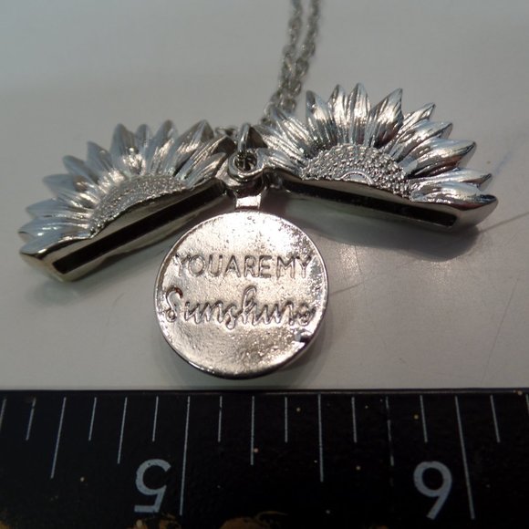"You Are My Sunshine" Sunflower Necklace Double Sided Quote Silvertone - Picture 3 of 8